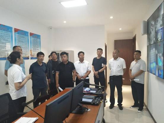 fa421e3e16f867c7ac05ff7eaf78126